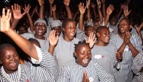 click to see larger image women prisoners in african prisons