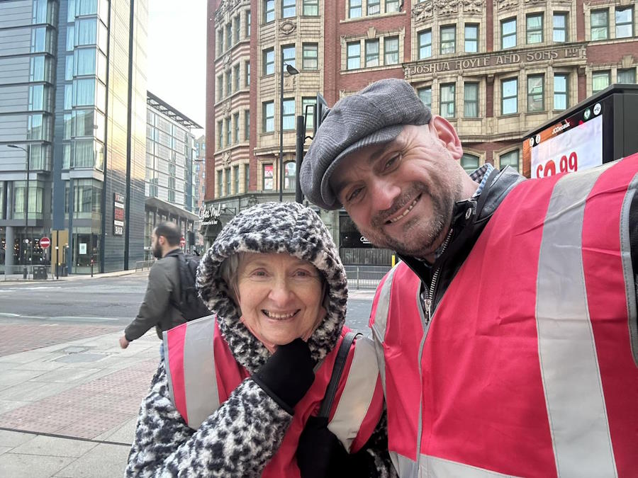 click to see larger image cfan firecamp in manchester